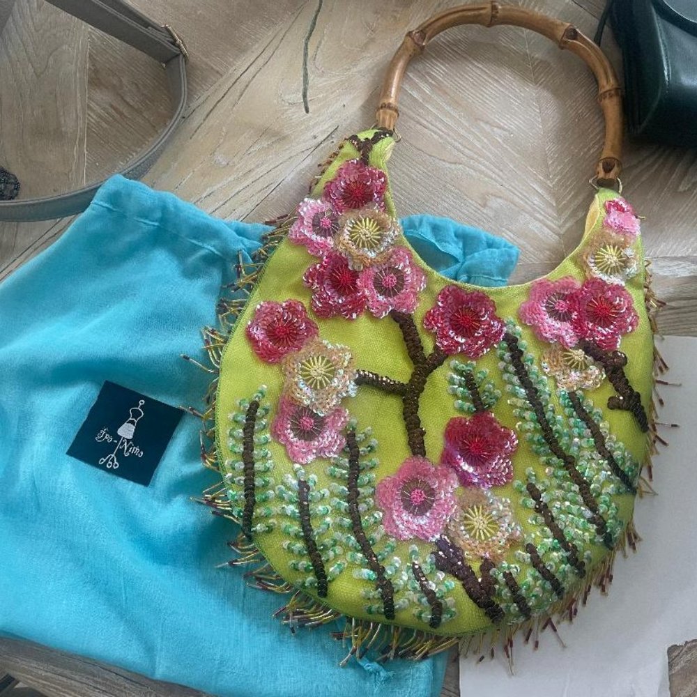 Ipa Nima purse
